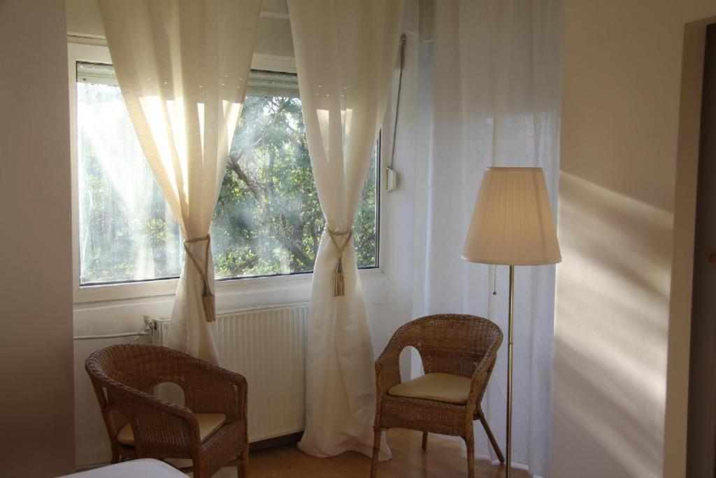 Park View Apartment *